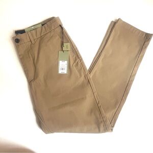 Goodfellow & Co Slim Tech Chino in Sculpural Tan 34x32